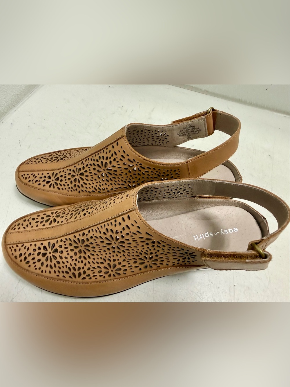 Easy Spirit Tan Perforated Slingback Flats - NWOT (7.5)